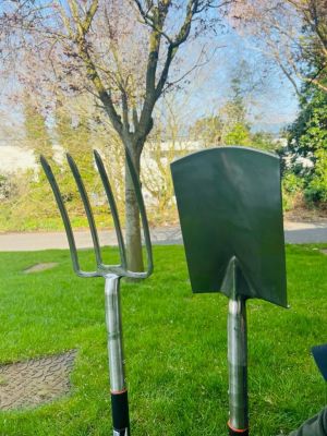 Heavy Duty Traditional Long Handle Stainless Steel Head Digging Fork & Spade Set