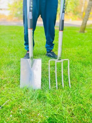 Heavy Duty Traditional Long Handle Stainless Steel Head Border Fork & Spade Set