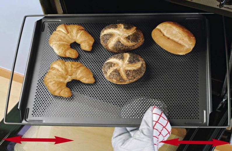 Universal Large Extendable Width Non Stick Coating Baking Oven Tray Pizza Pan