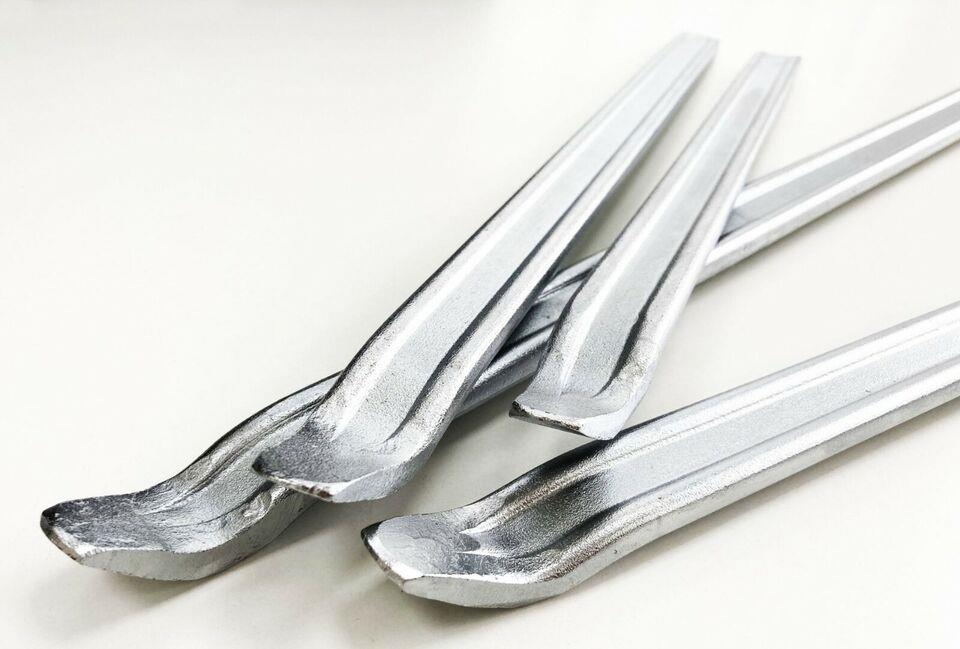 Heavy Duty Metal Tyre Lever set 8pc 12" - 24" for automotives and more