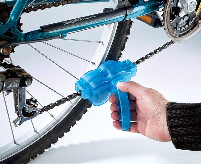 Quick Clean Bike Chain Brush Cleaner Chain Scrubber Dirt Removal Tool