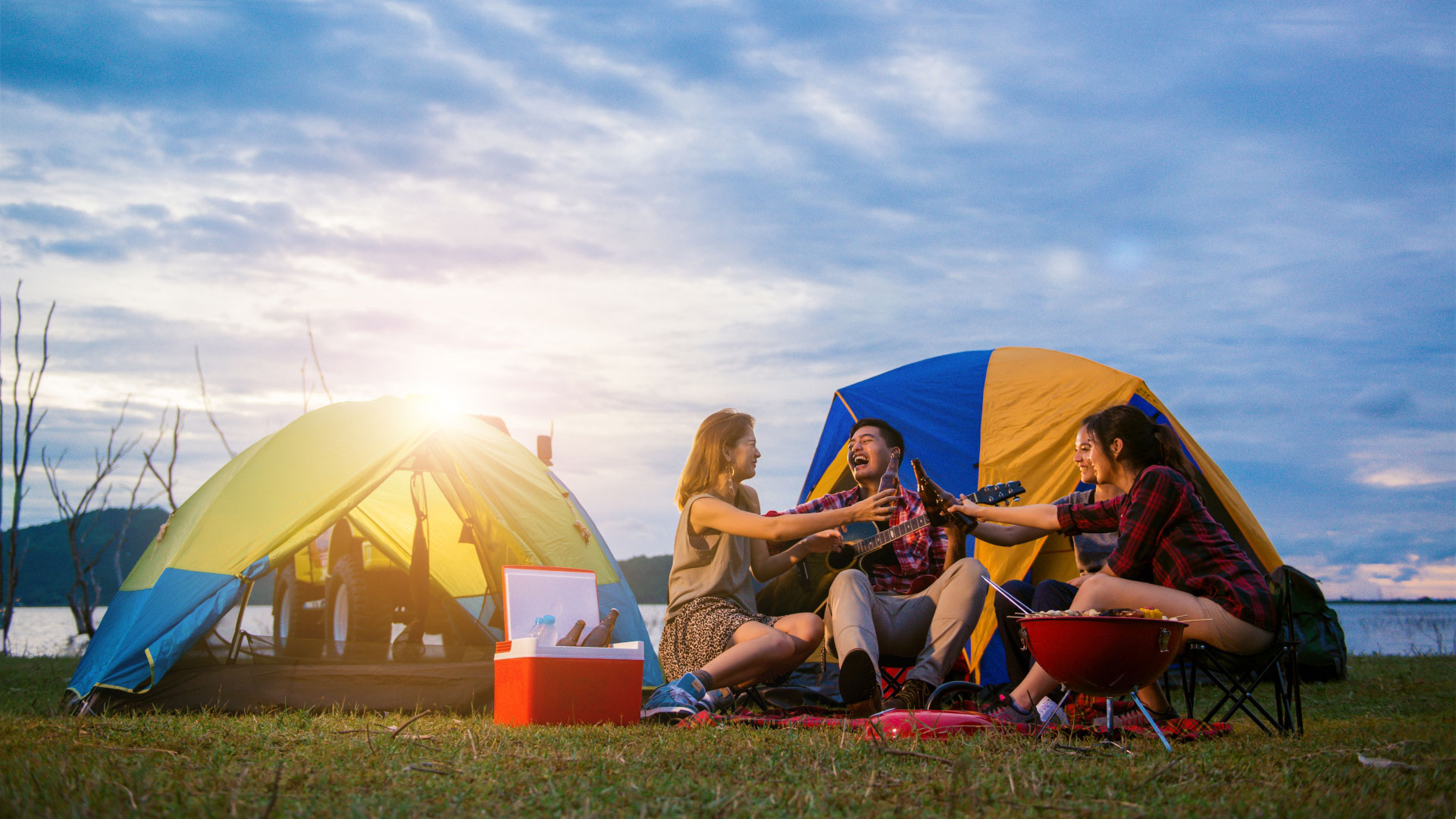 Essential products to plan your camping trip :